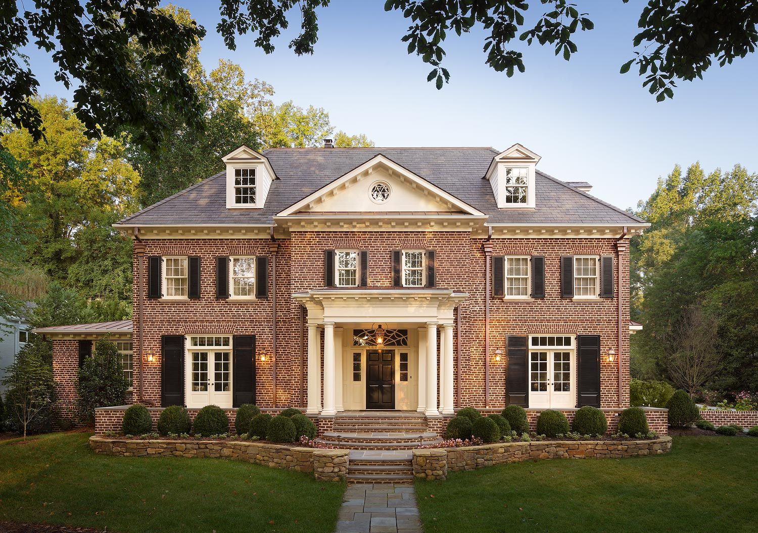 Roofing Contractor in Arlington Heights – TZ